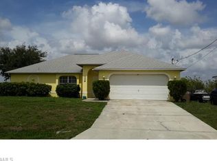 1823 NE 10th Ave, Cape Coral, FL 33909