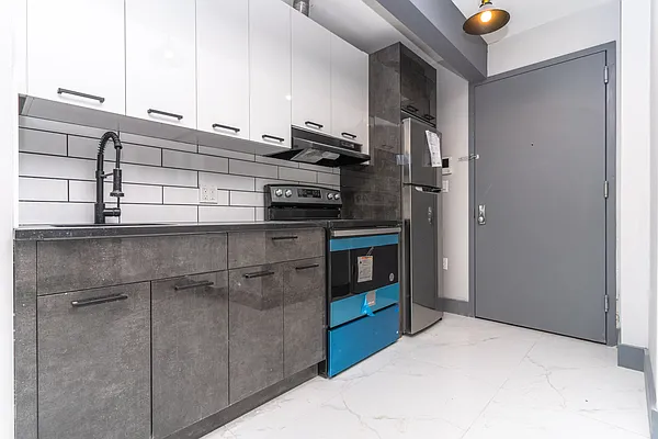 Rented by MySpaceNYC | media 3