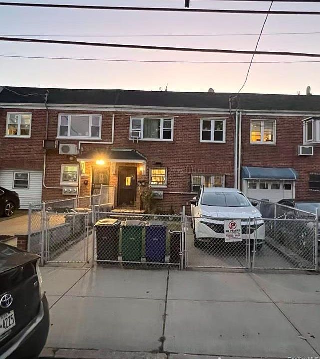 1st image of 24-14 93 Street