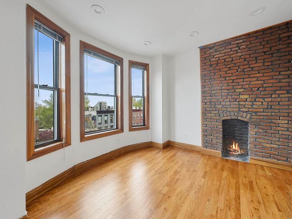 1st image of 493 7th Ave APT 4L