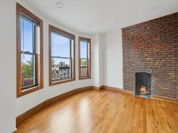 493 7th Avenue image 1 of 5