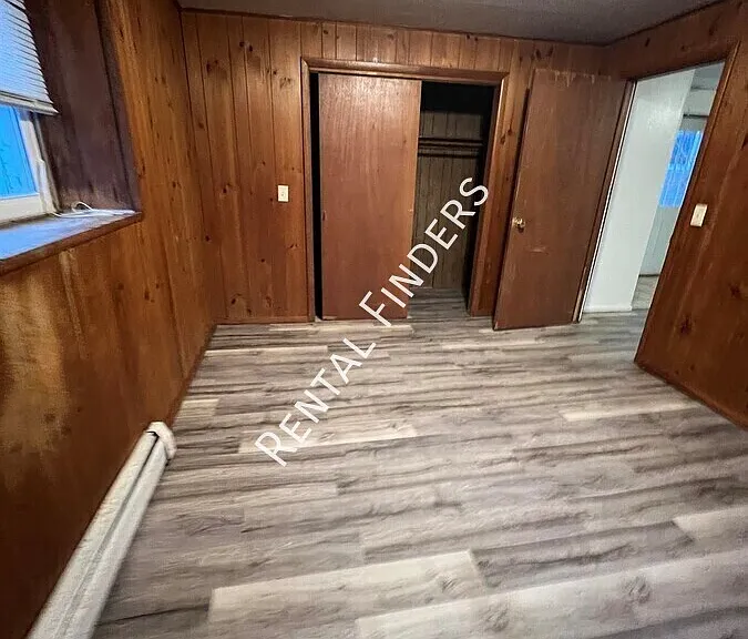 222 E Main St #7 — Photo 8