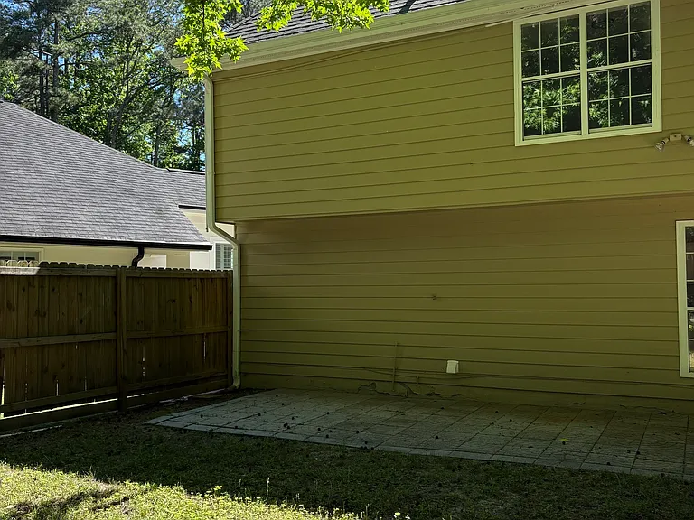 95 Prestwick Ln — Photo 34