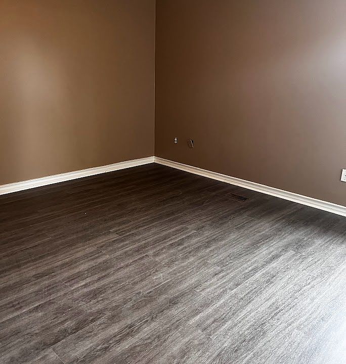 2nd image of 64 Summerfield Rd