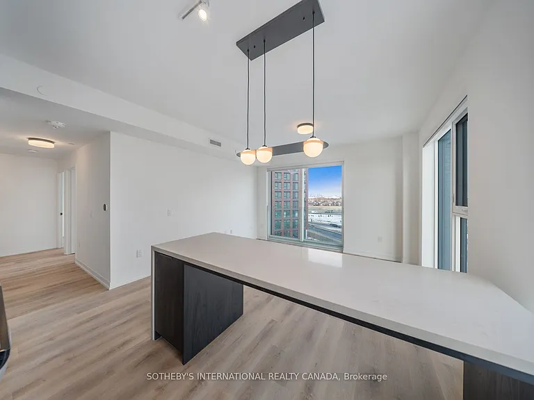 5 York Rd #502 — Photo 6