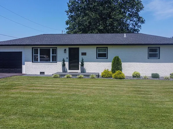 2015 Husband Rd, Paducah, KY 42003
