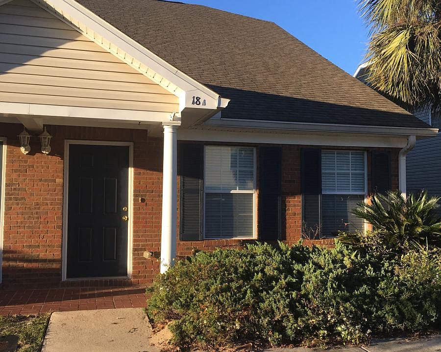 1st image of 18A Guinevere Ln