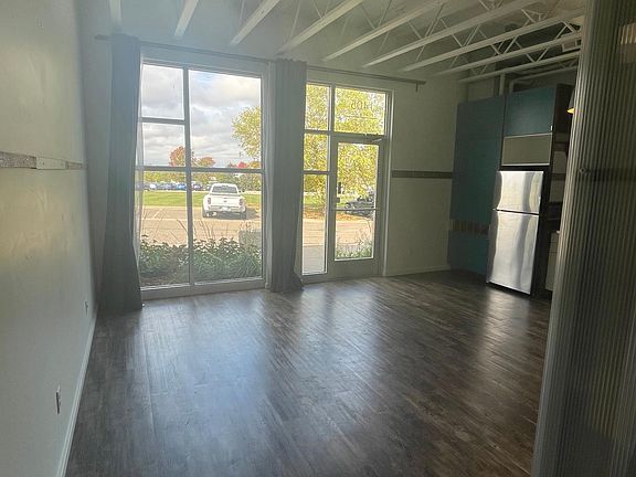 2nd image of 1405 Heritage Dr #101