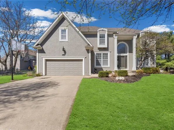 14909 Benson St, Overland Park, KS 66221