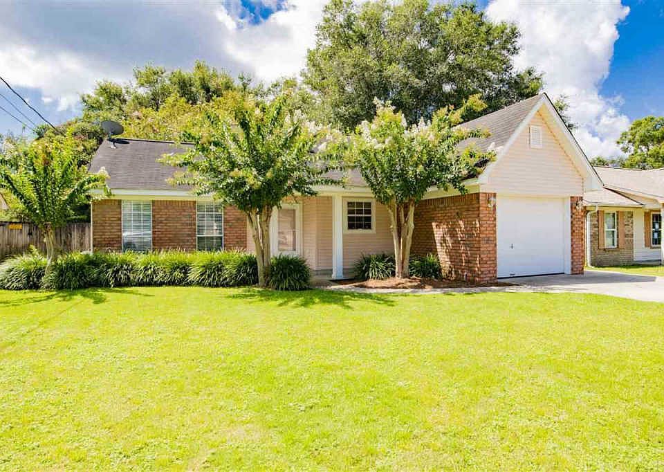 1st image of 4828 Randee Cir