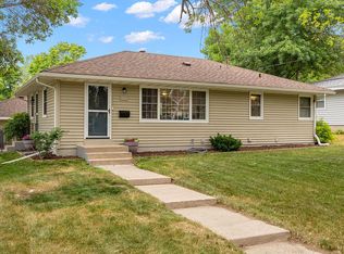 701 Pandora Dr NE, Fridley, MN 55432