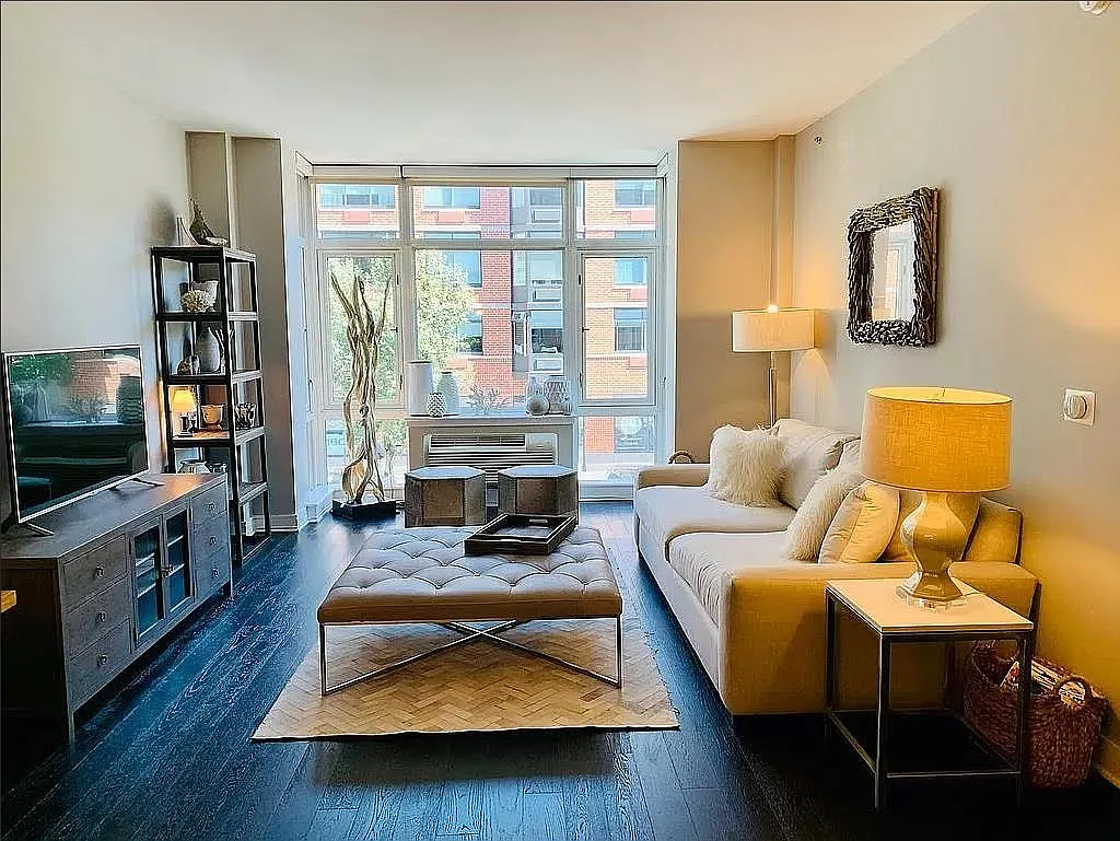 2 bed, 2.0 bath, 1200 sqft, $6,295 — Photo 1