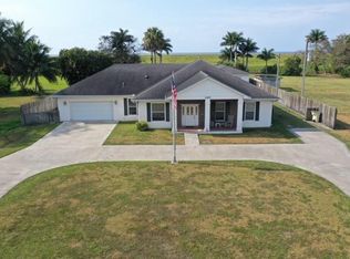 2197 Bacom Point Rd, Pahokee, FL 33476