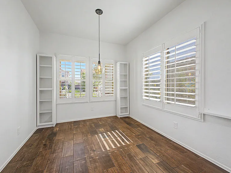 2694 E Runaway Bay Pl — Photo 7