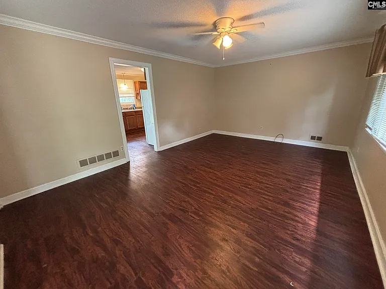 7247 Holloway Rd — Photo 4