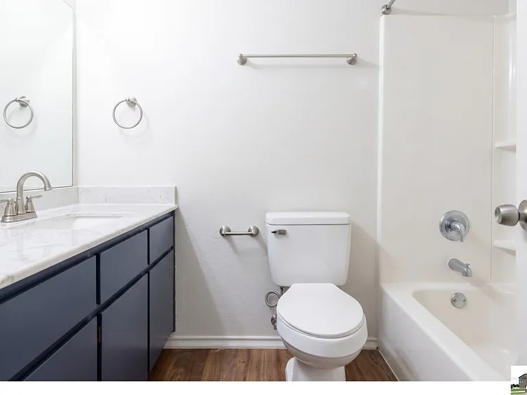 2706 Lucille Dr #A — Photo 10