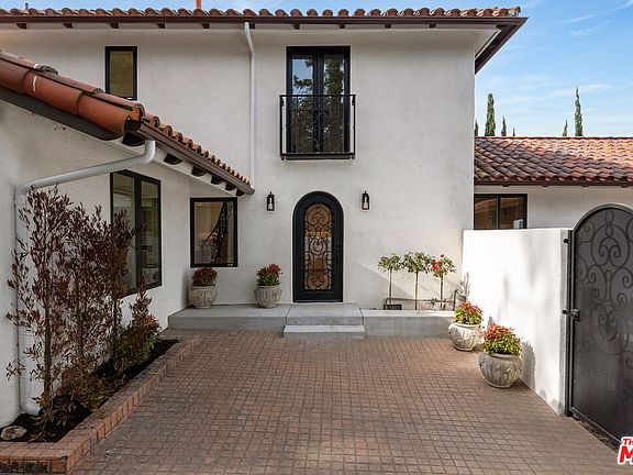 3rd image of 10825 Savona Rd