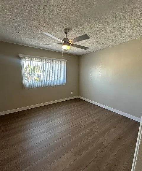 911 W La Palma Ave — Photo 10
