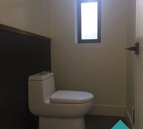3rd image of 623 Metropolitan Ave #20N