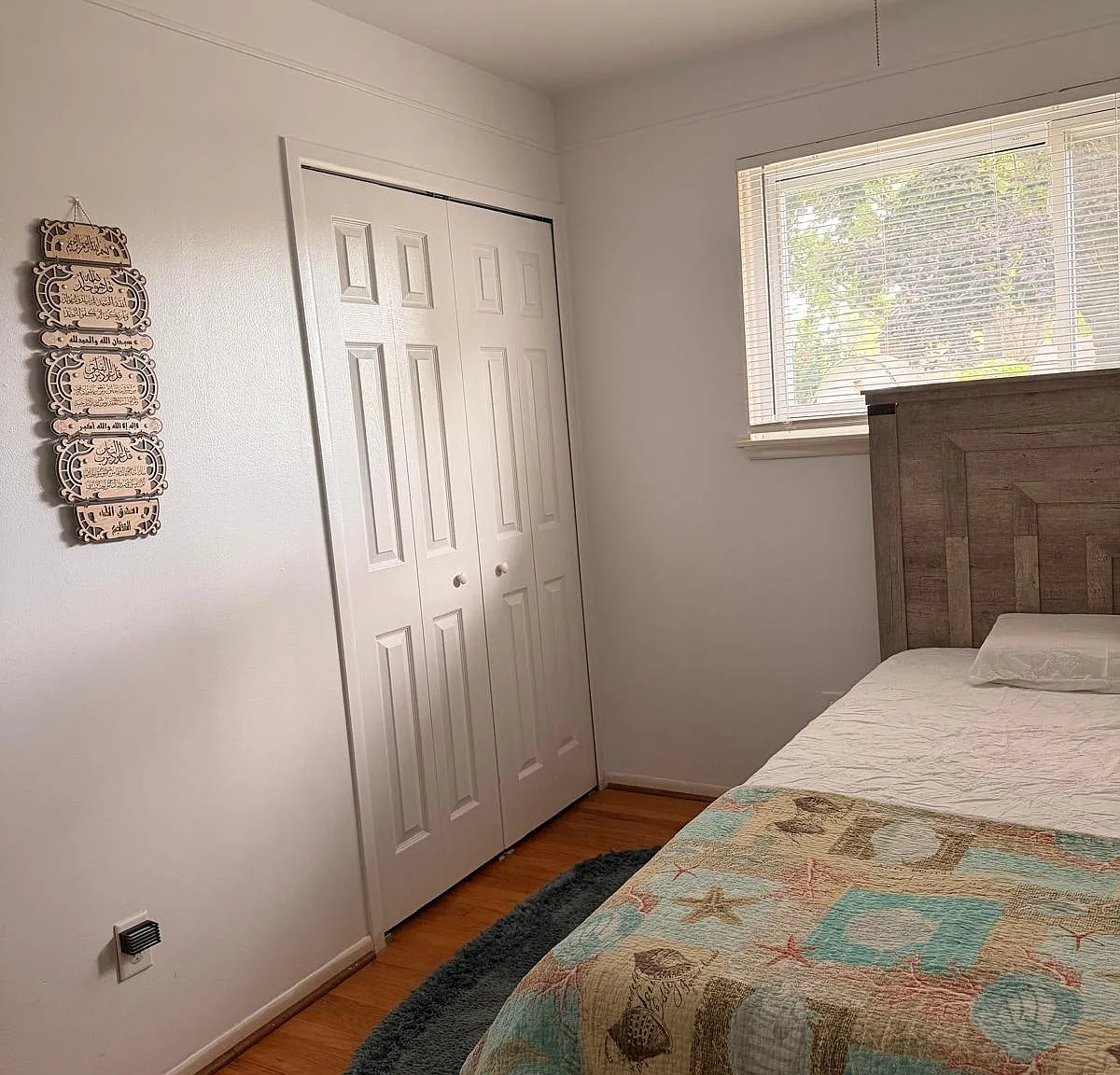 3 bed, 1.5 bath, 1180 sqft, $2,000 — Photo 2
