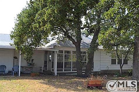 3rd image of 327 Eddy Ave