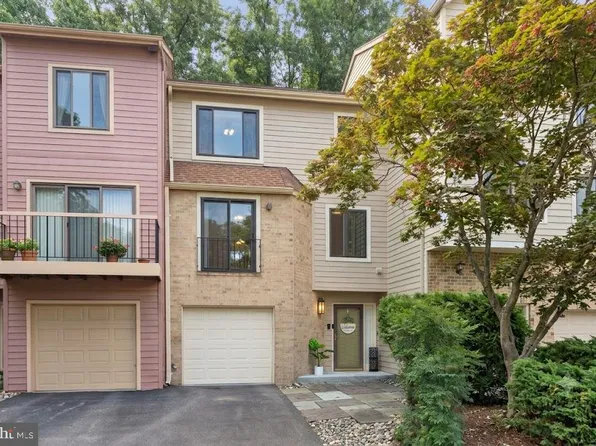 10719 Mist Haven Ter, Rockville, MD 20852