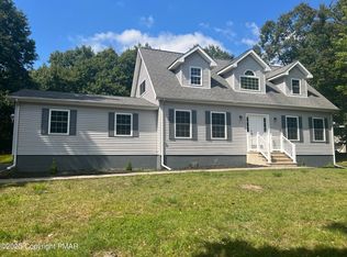 239 N Shore Dr, Albrightsville, PA 18210