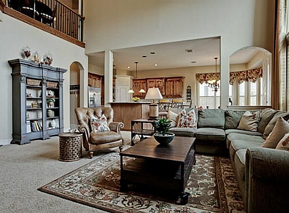5th image of 8804 Milano Dr