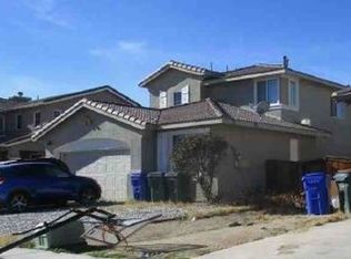 15010 Dragon Tree Dr, Adelanto, CA 92301