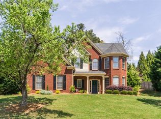6475 Grand Magnolia Dr, Sugar Hill, GA 30518
