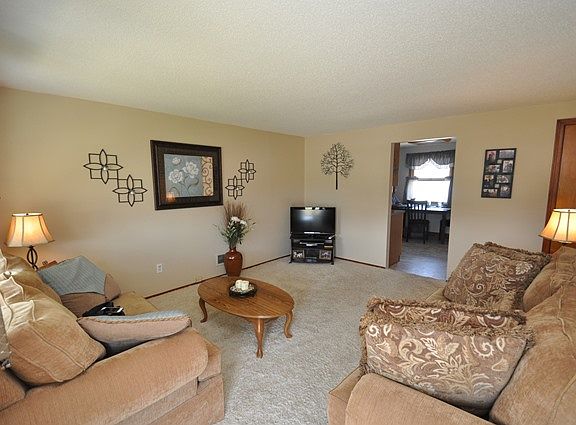 2nd image of 52 Loretto Dr