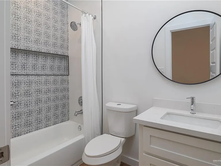 2629 Warbler Ave — Photo 13