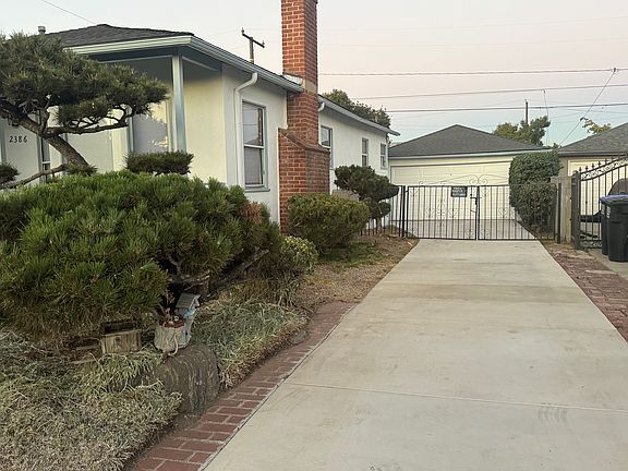 2nd image of 2386 Woods Ave