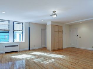 232 E 40th St #3SE, New York, NY 10016