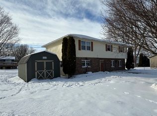 49 Crestwood Ln, North East, PA 16428