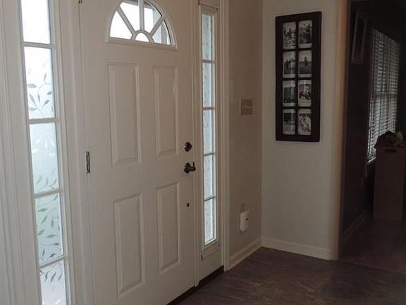 2nd image of 1815 Ivy Pump Ln