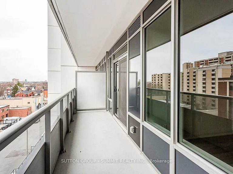 212 King William St #721 — Photo 12