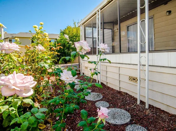 135 Leisureville Cir, Woodland, CA 95776