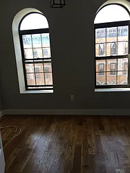 Rented by LC Management USA 1