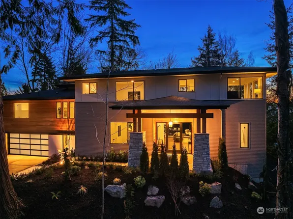 6425 NE 130th Place, Kirkland, WA 98034