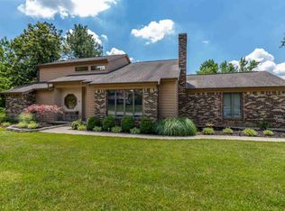 16 Orchard Ter, Highland Heights, KY