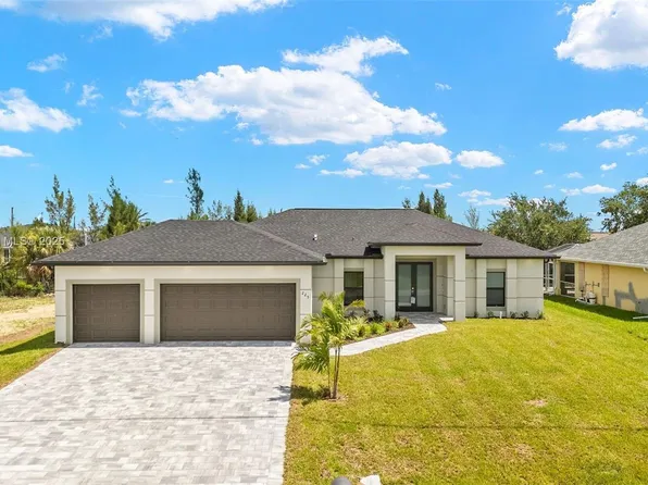 225 NE 8th Ter, Cape Coral, FL 33909