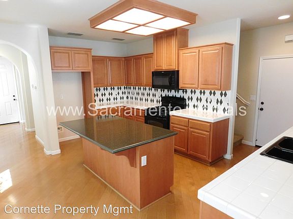 5th image of 7525 Wainscott Way