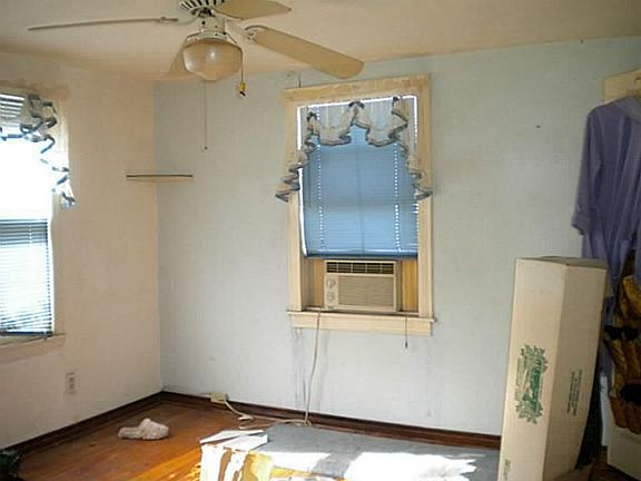 3rd image of 8404 Whitney Dr
