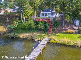 350 Riverside Rd, Edgewater, MD 21037