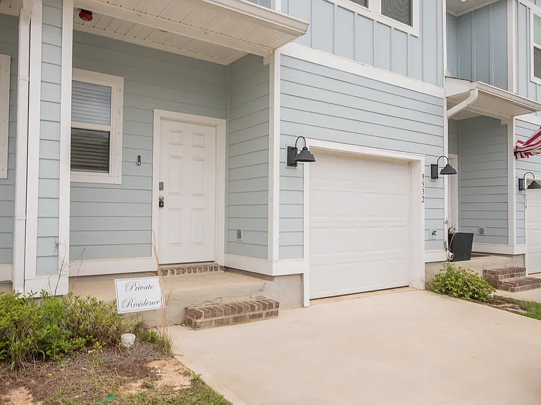 9532 Nature Creek Cir #1 — Photo 2