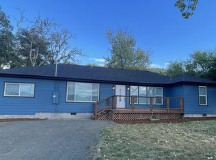 1254 Lookingglass Rd, Roseburg, OR 97471