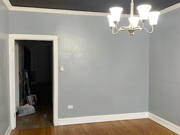 3rd image of 5305 S Spaulding Ave Floor 1