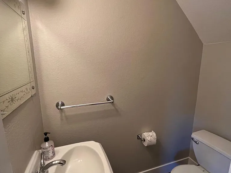 4844 Saginaw Cir — Photo 4
