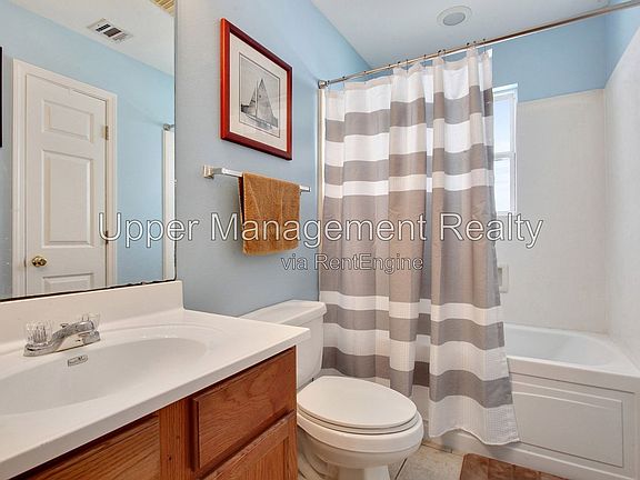 5th image of 803 Felicity St #10